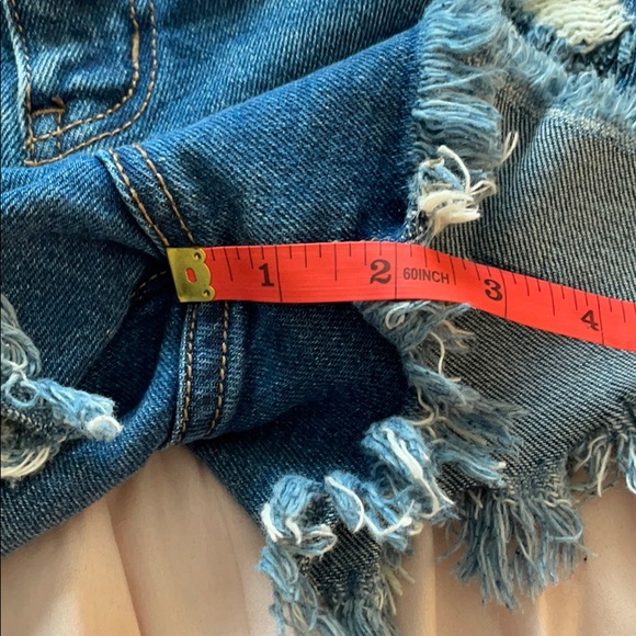 Wonderly Cut-off Denim Shorts - Size 27 - Picture 5 of 6